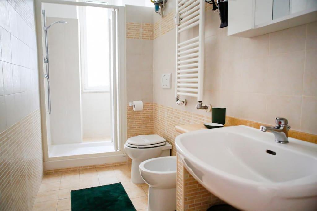 A Comfortable Apartment For You In San Lorenzo Roma Ngoại thất bức ảnh
